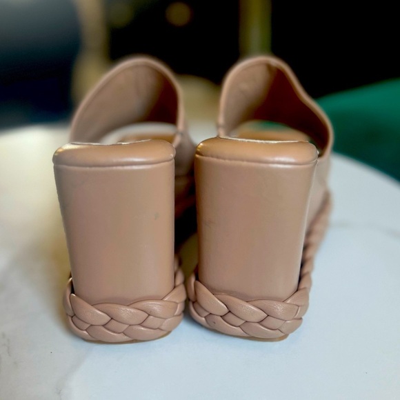 Dolce Vita Size 9 Elene Wedge Sandal Cafe Leather - Picture 5 of 5